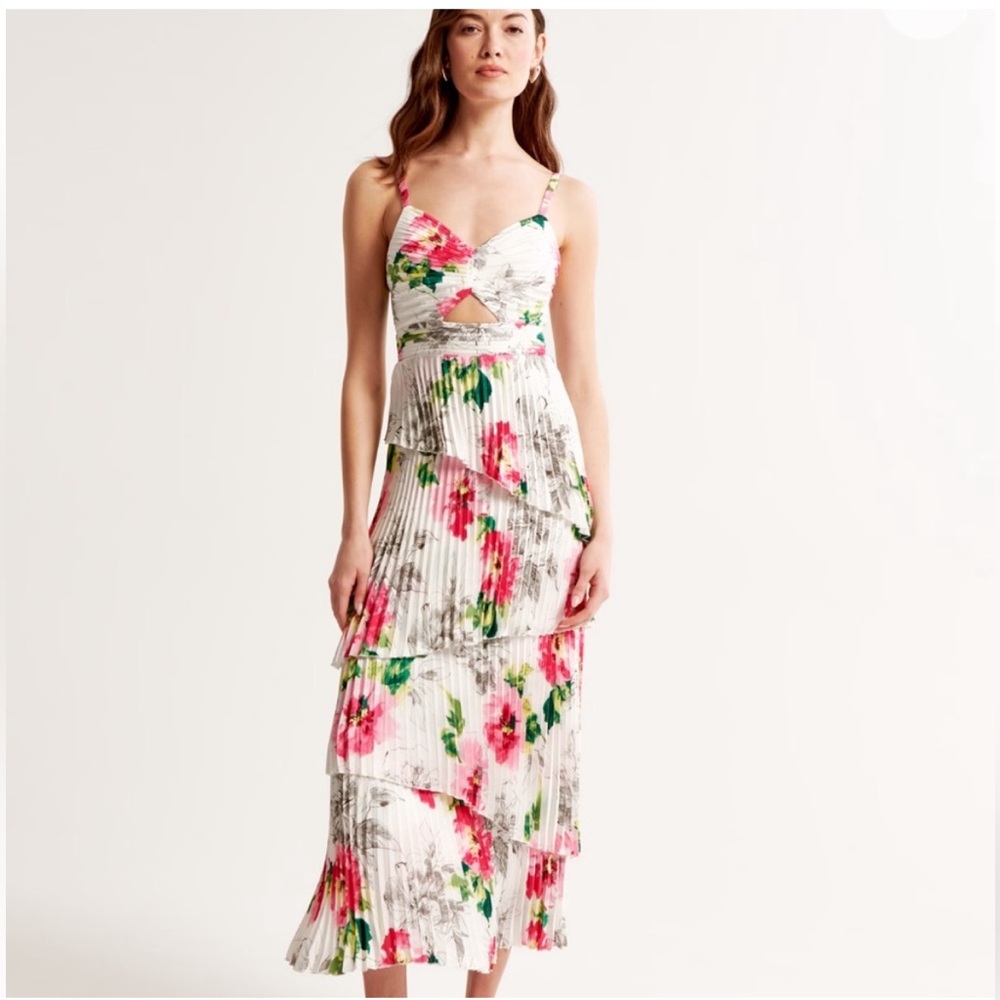 Abercrombie & Fitch Giselle Dress Pleated Tiered Maxi